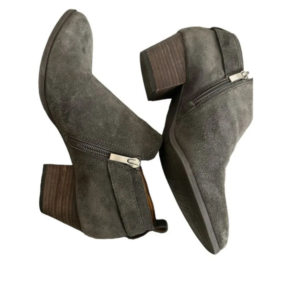 Franco Sarto Gray Suede Booties Size‎ 8.5M